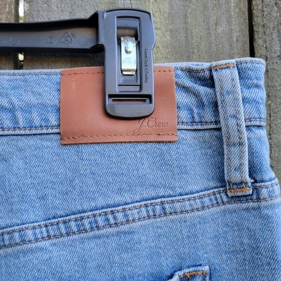 J. Crew Slim Boyfriend Jean In Darcy Bay Wash 31T Tall 31 - Picture 6 of 10